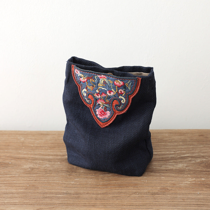 Women's Retro Cotton Linen Embroidered Chinese Style Traditional Elegant Ethnic Mobile Phone Bag