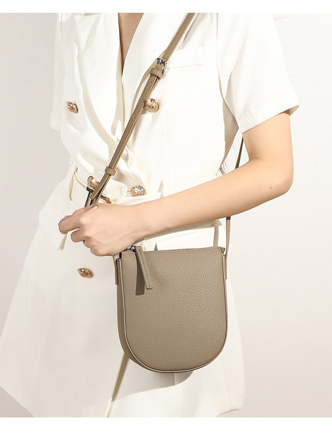 Attractive Mobile High Quality Fashionable Commuter Women's Shoulder Bag