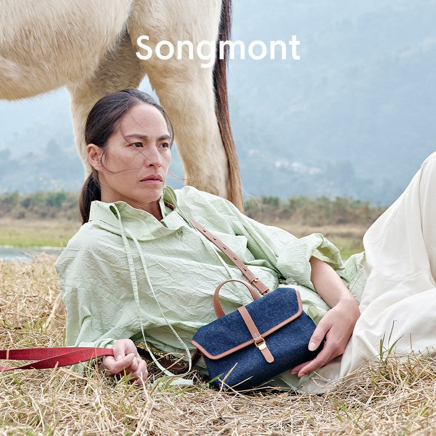 Down The Mountain Traveling Exquisite Commuter Women's Messenger Bag