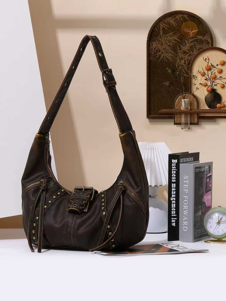 Comfortable Minority Fashion Retro Commuter Dumpling Shoulder Bags