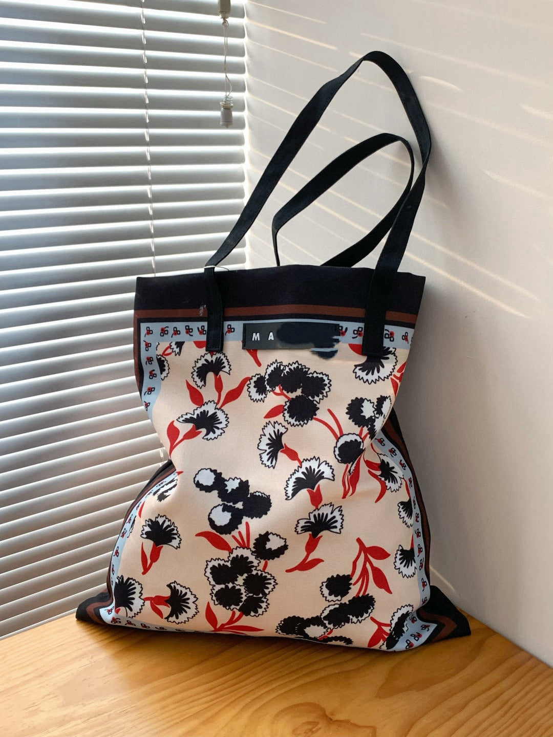 Women's Two-color Flower Model Canvas Leisure Shopping Women's Handbag