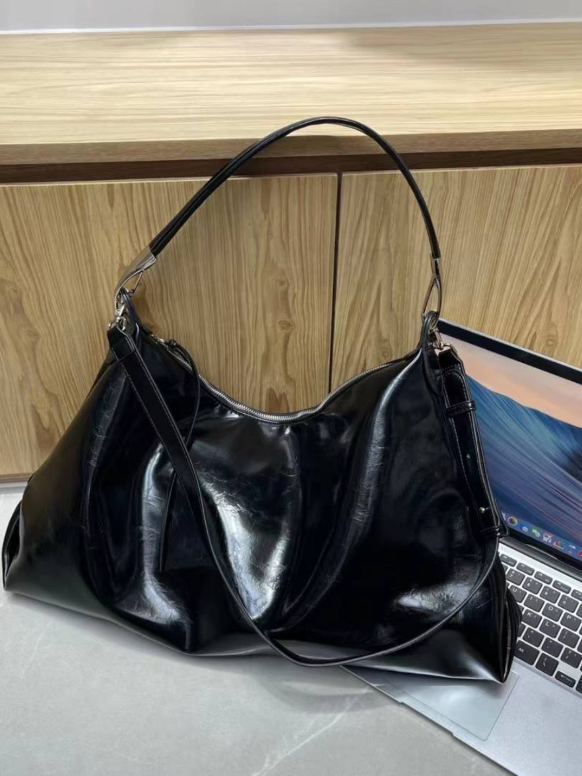 Women's Popular Fashion Soft Surface Cross Body Bucket Bags