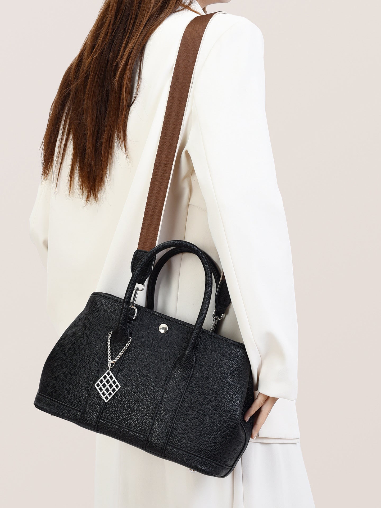 Women's Simple Vintage Wide Strap Large Capacity Women's Messenger Bag