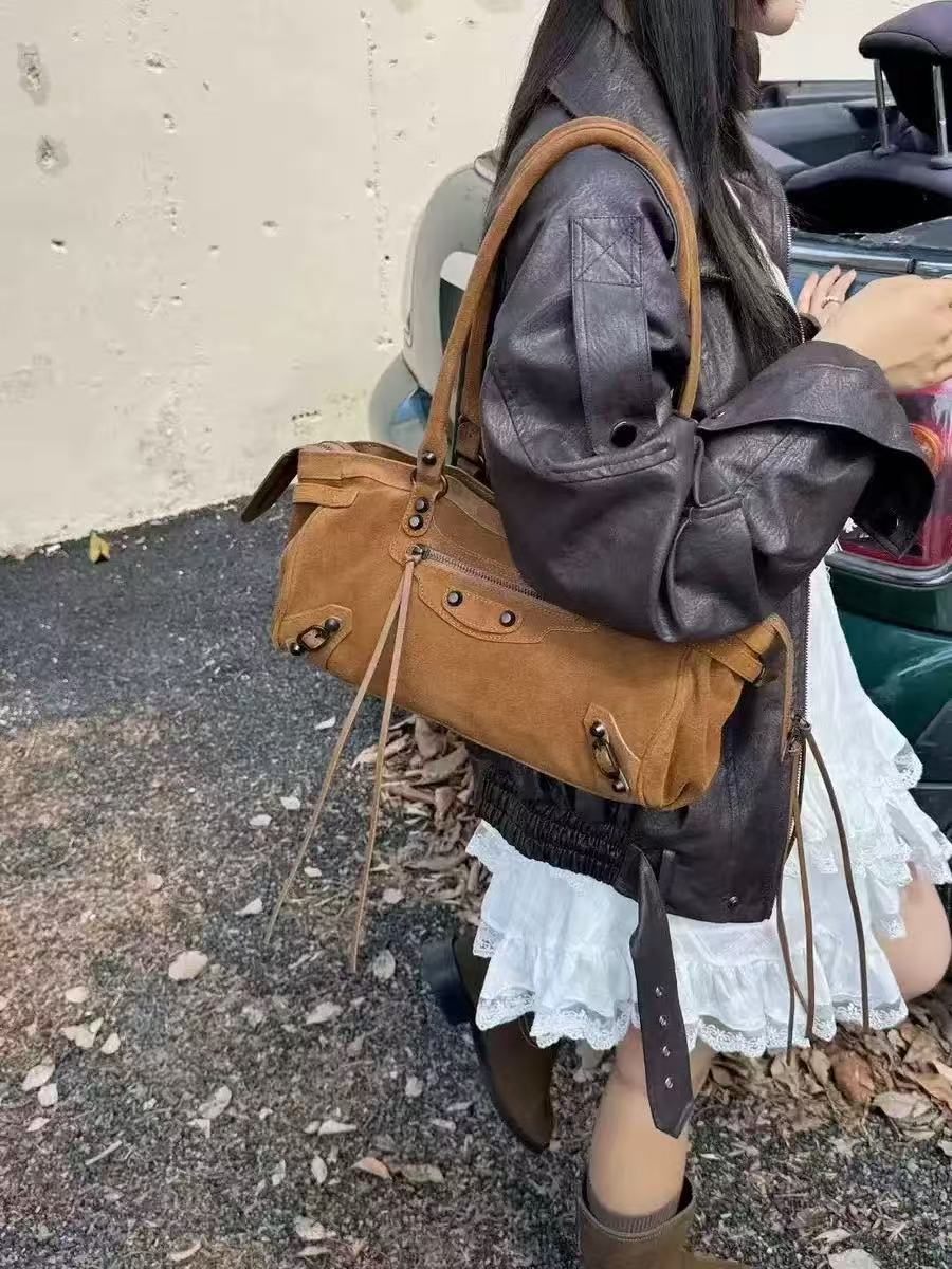 Women's Contrast Color Retro Cowhide Frosted Large Capacity Suede Motorcycle Women's Shoulder Bag