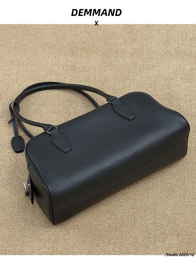 Women's Layer Cowhide Bowling High-grade Large Capacity Commuter Underarm Boston Hand Bags
