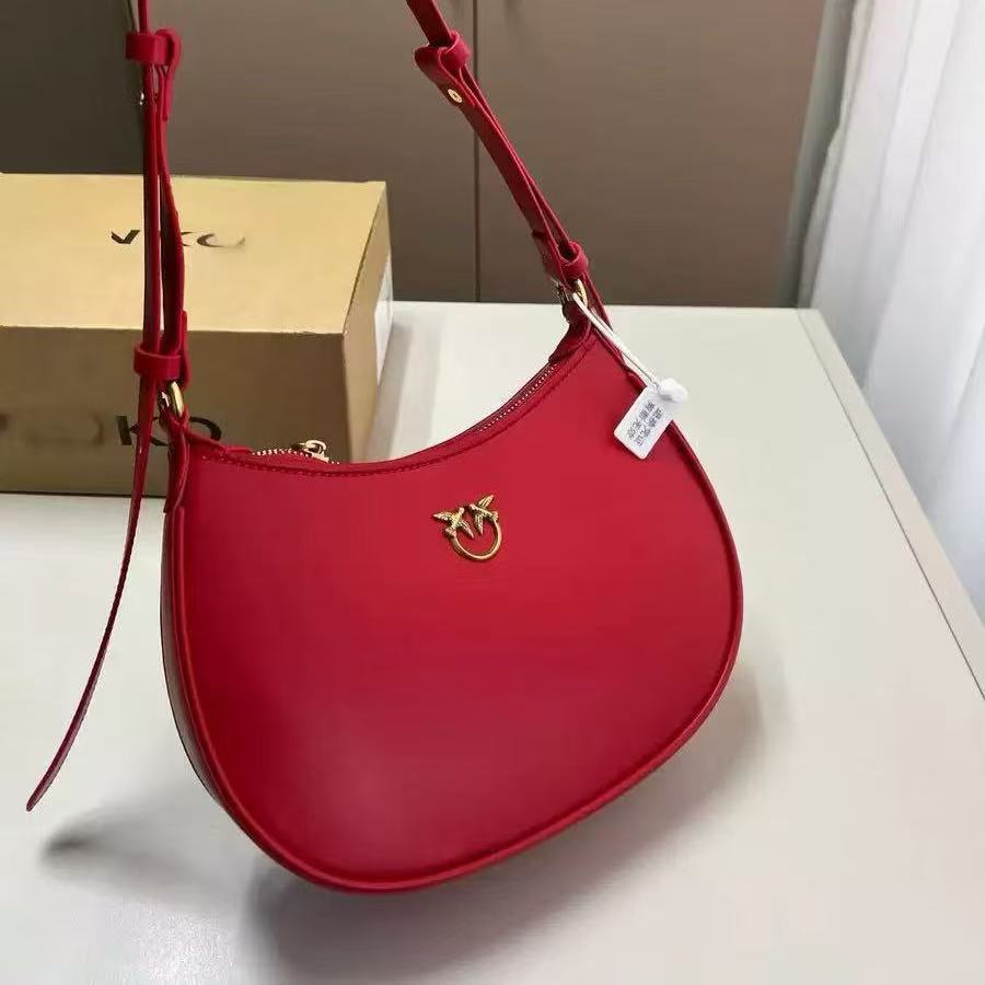 Women's Chain Swallow Wine God Genuine Leather Embossed Flying Bags
