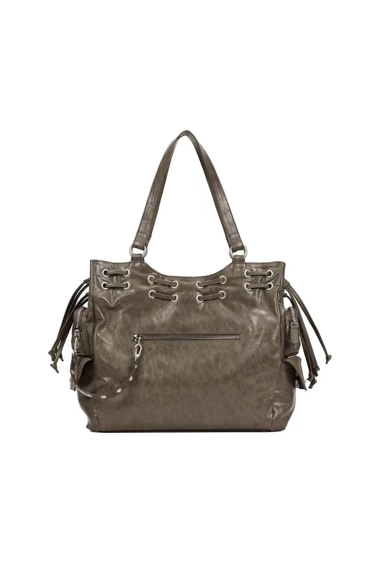 Beautiful Design Fashion Rivet Commuter Motorcycle Women's Shoulder Bag