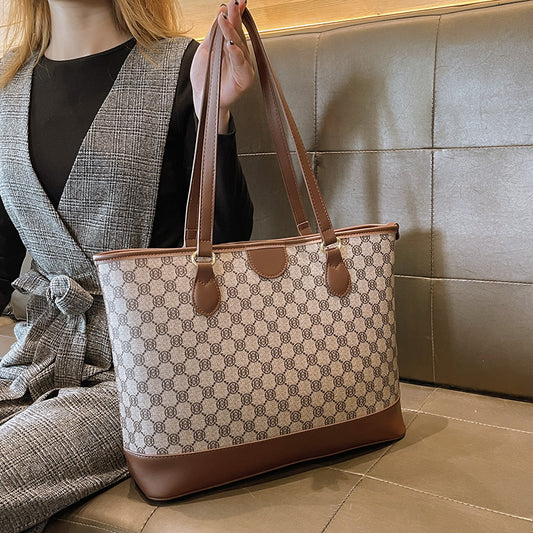 Women's Retro High-grade Hand Commuter Fashion Tote Bag