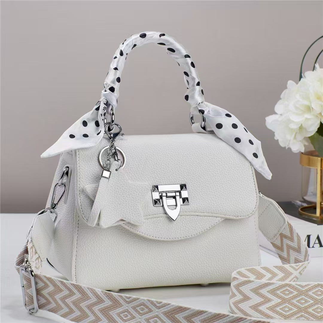 Women's Korean Fashion Large Capacity Elegant Commuter Women's Handbag
