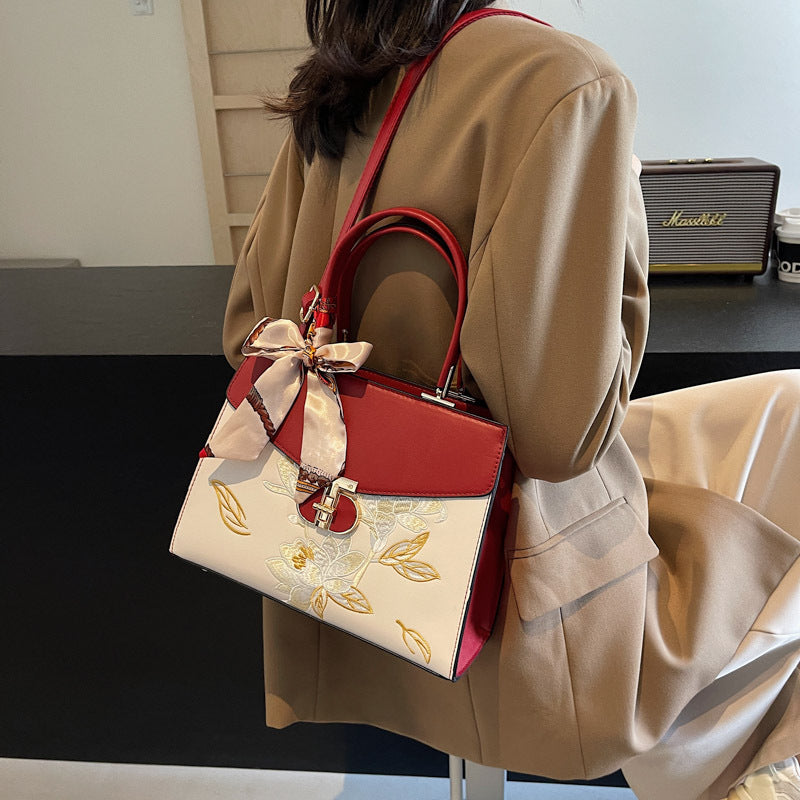 Women's Luxury Niche Design Chinese Style Embroidery Bags