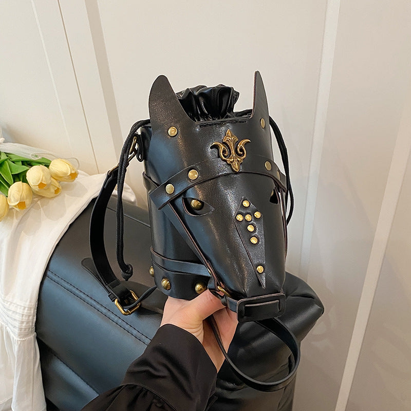 Women's Niche Medieval Retro Style Eccentric Personality Horse Head Women's Messenger Bag