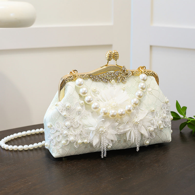 Pearl Embroidered Fashion Cheongsam Banquet Clutch Bags