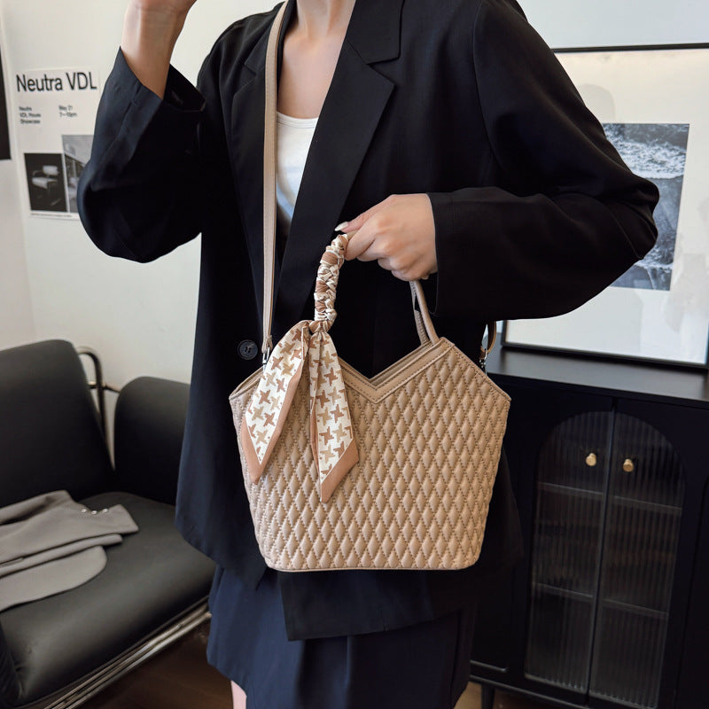 Women's Woven Pattern Mori Cute Trendy Design Bucket Bag