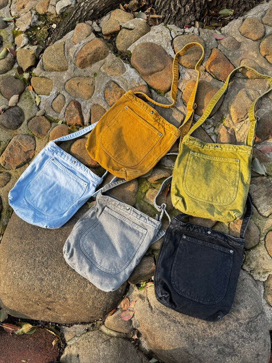 Retro Washed Canvas Large Capacity Style Women's Messenger Bag