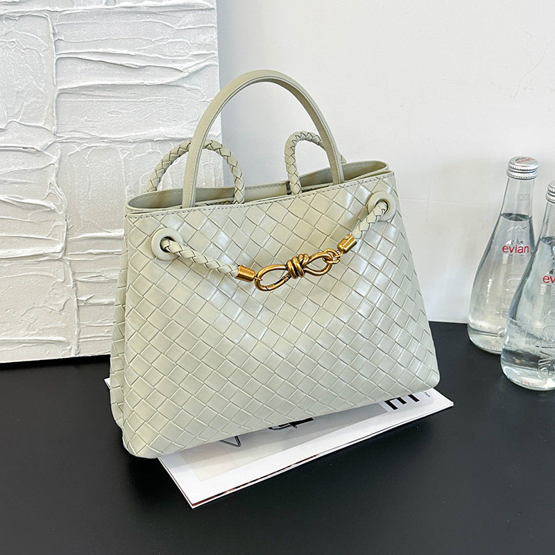 Women's Retro Metal Cord Fastener Woven Niche Women's Messenger Bag