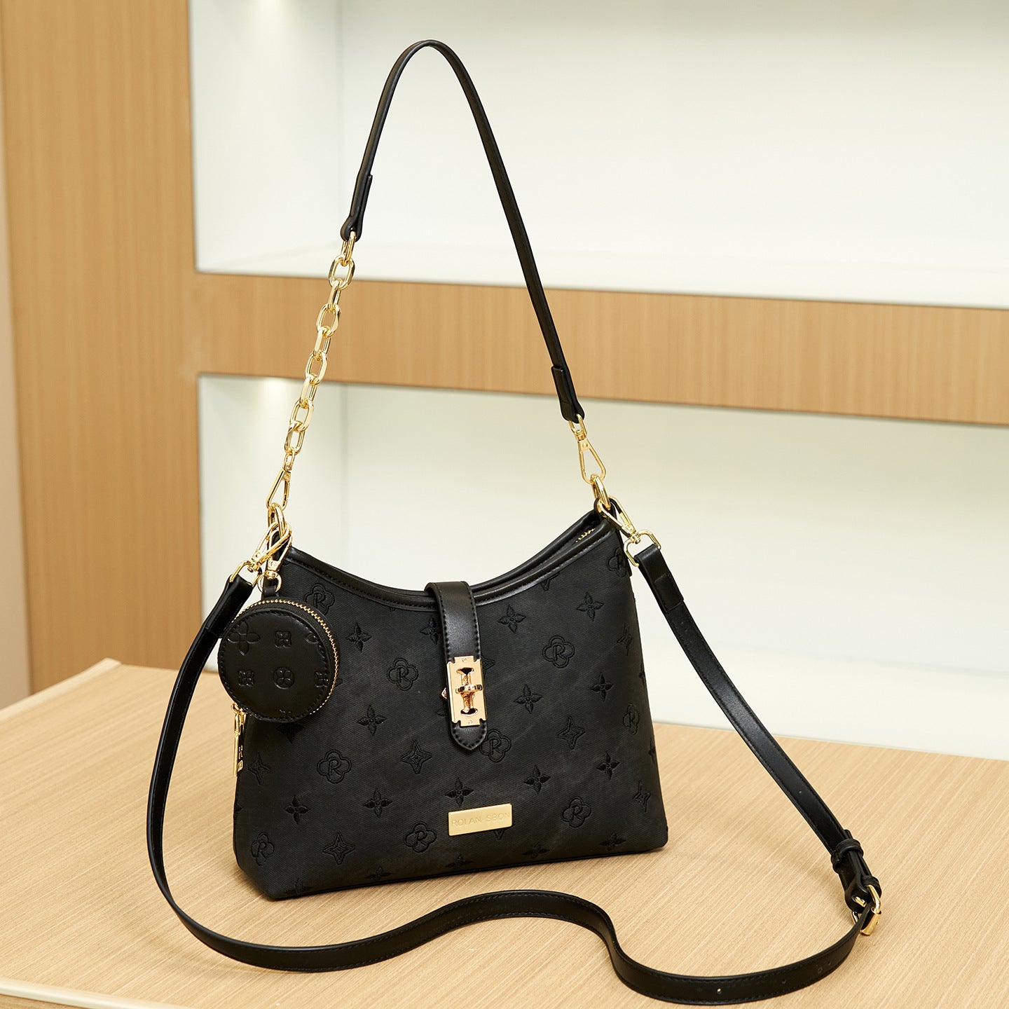 Women's Retro Presbyopic Large Capacity Commuter High Sense Tote Bag