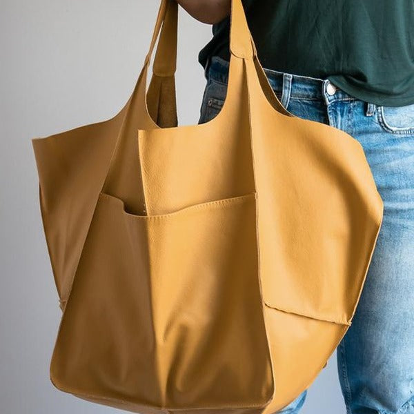 Women's Retro Simplicity Minimalism Large Soft Leather Capacity Bags
