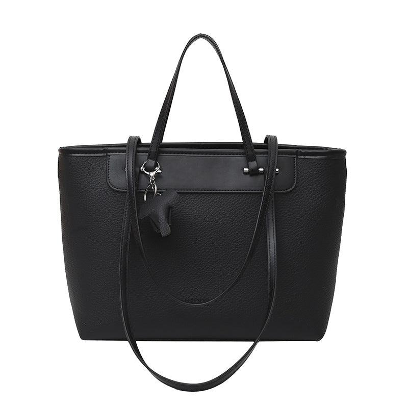Portable Retro Fashionable Large Capacity Underarm Bags
