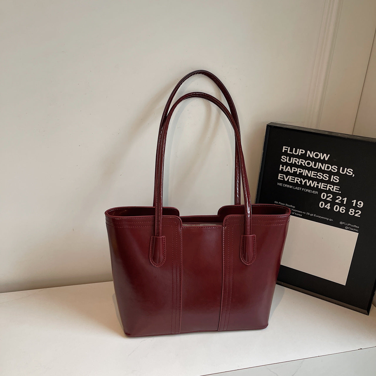 Beautiful Slouchy Women's High-grade Fashion Commuter Women's Messenger Bag