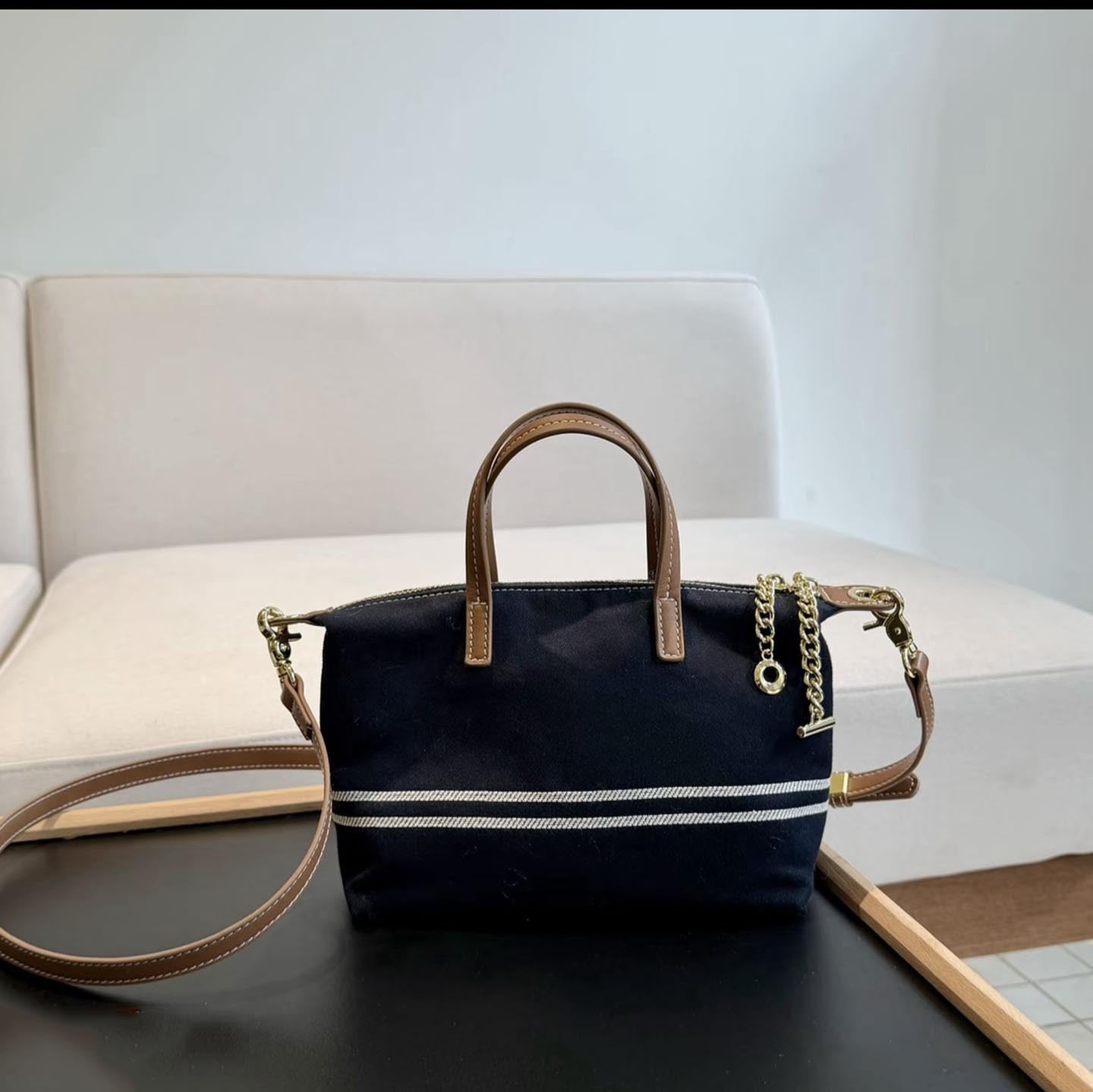 Women's Stitching Contrast Color Large Capacity Striped Versatile Women's Messenger Bag