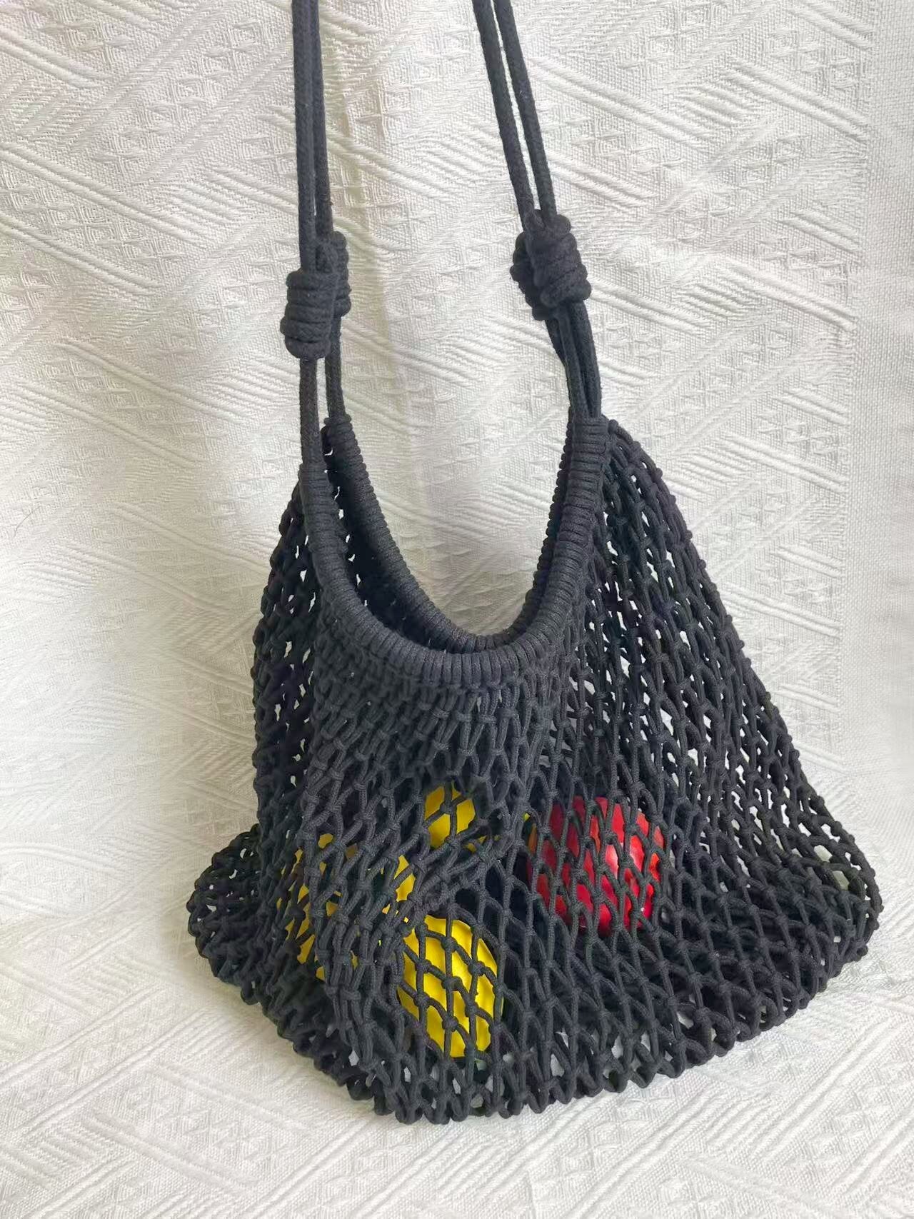 Women's High-grade Hollow Handmade Fan-shaped Straw Woven Fishing Net Large Bags