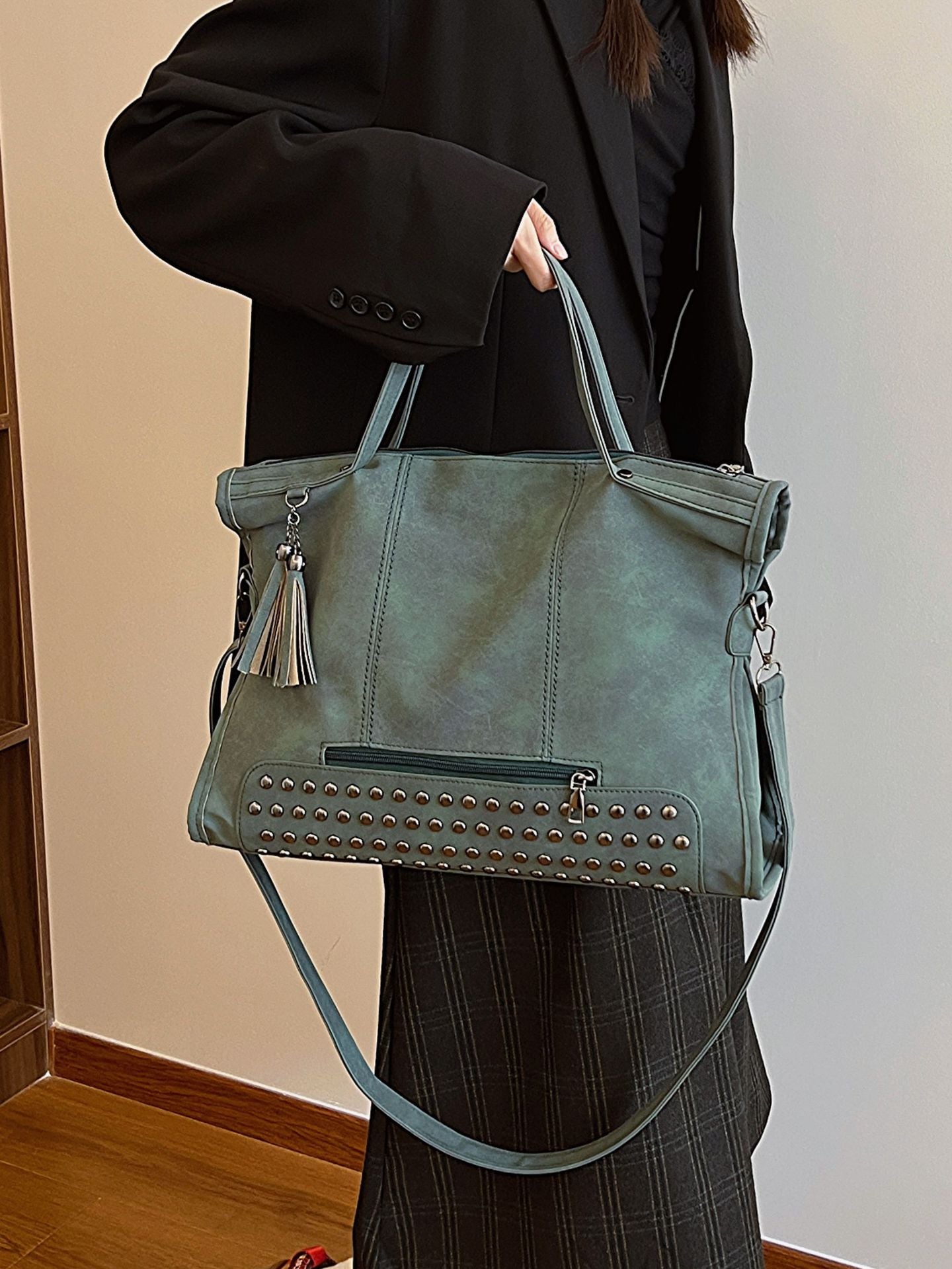 Frosted Personality Fashion Trend Large Capacity Portable Bags