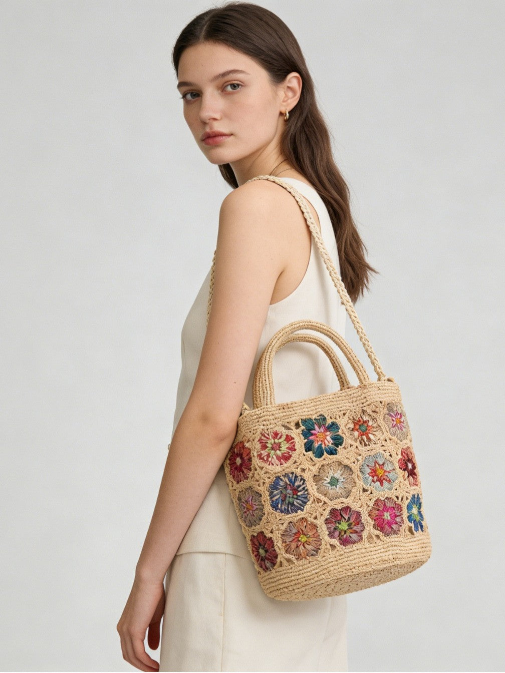 Women's Handmade Raffia Colorful Straw Seaside Vacation Bucket Bag