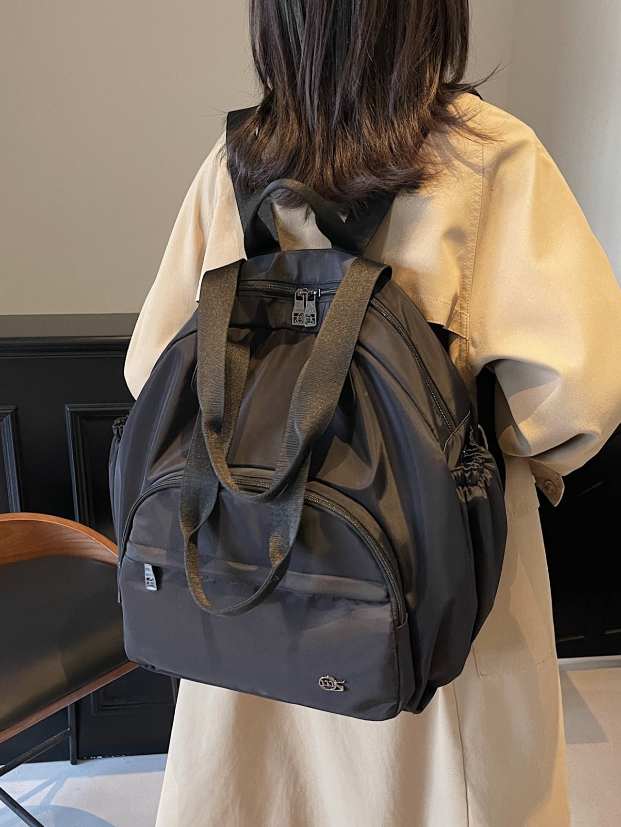Women's Large Capacity Dry Wet Separation Insulation Layer One Backpacks