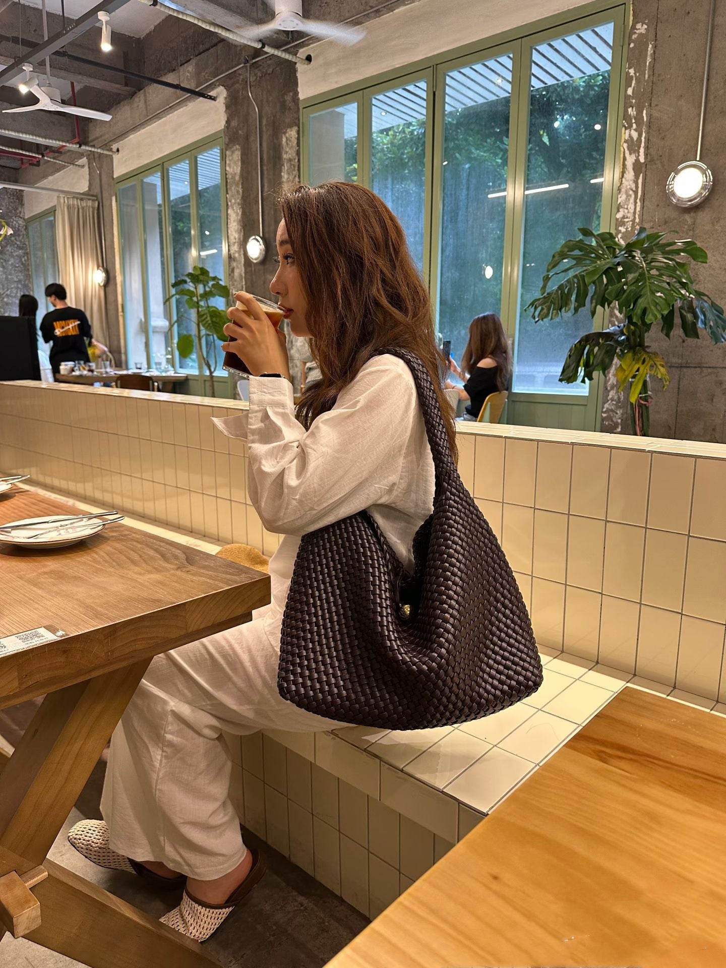 Women's Handmade Woven High Sense Commute Genuine Leather Shoulder Bags