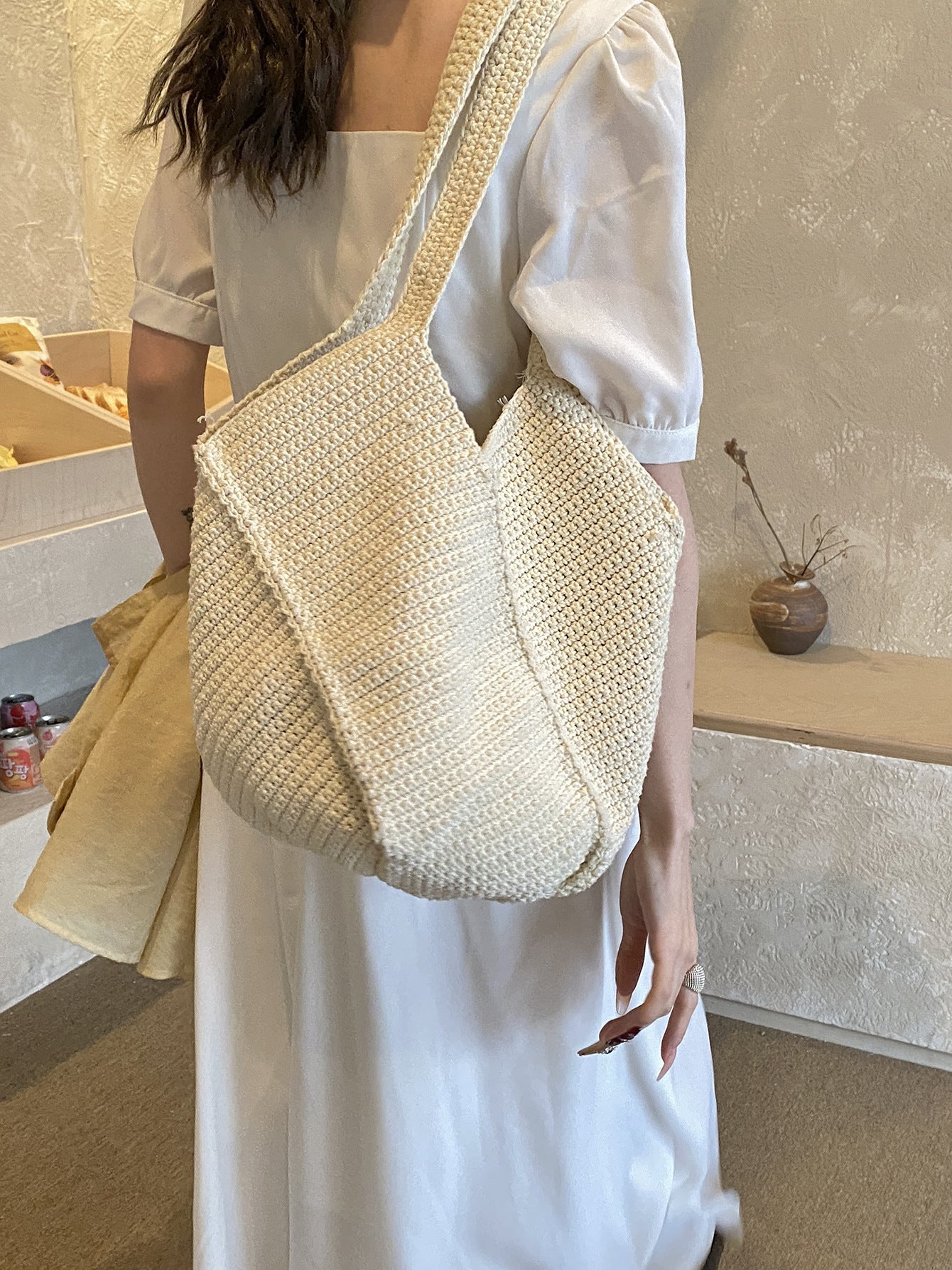 High-grade Crochet Large Capacity High Quality Commuter Woven Women's Shoulder Bag
