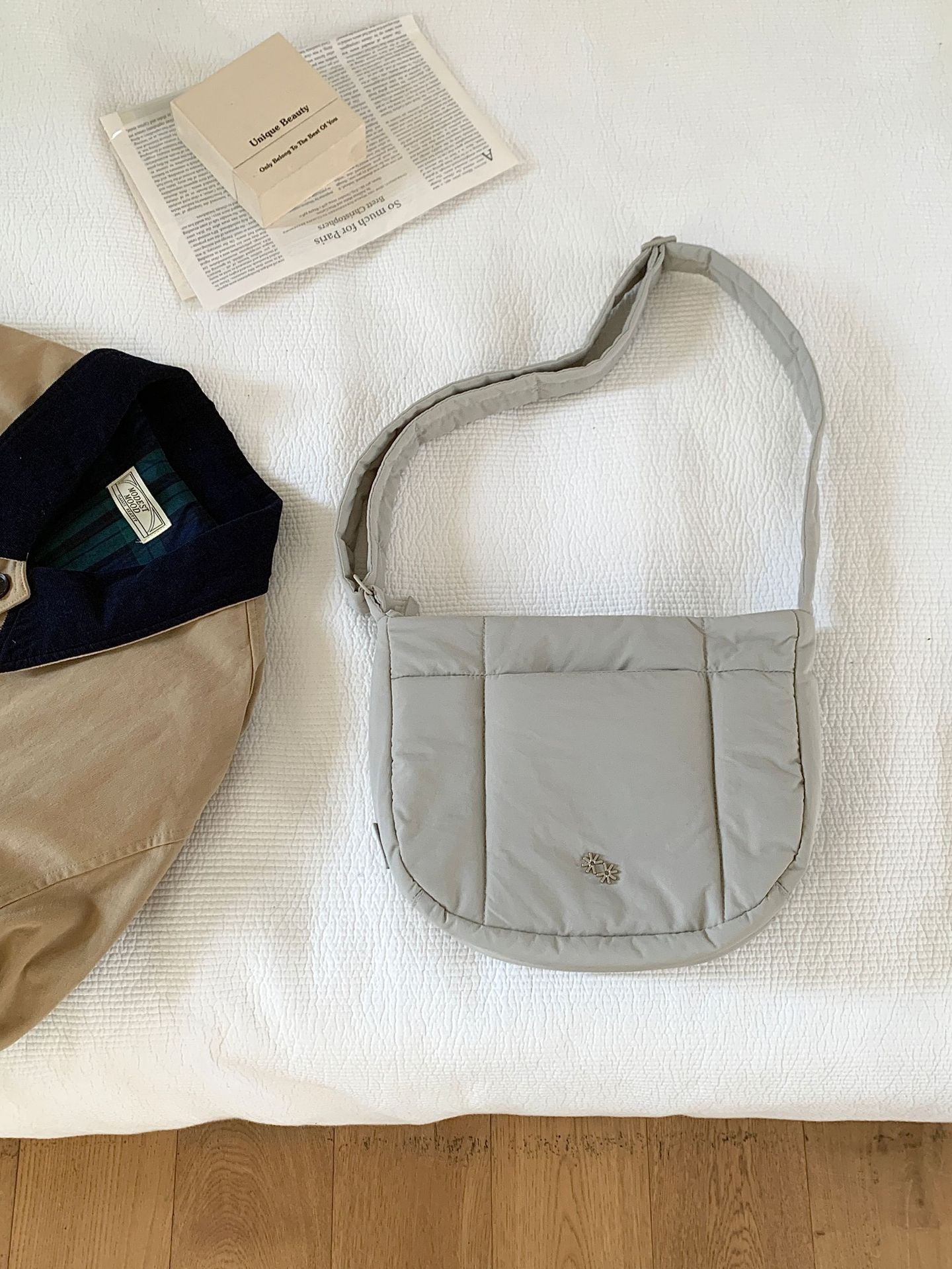 Women's Korean Style Idle Nylon Cloth Dumpling Shoulder Bags