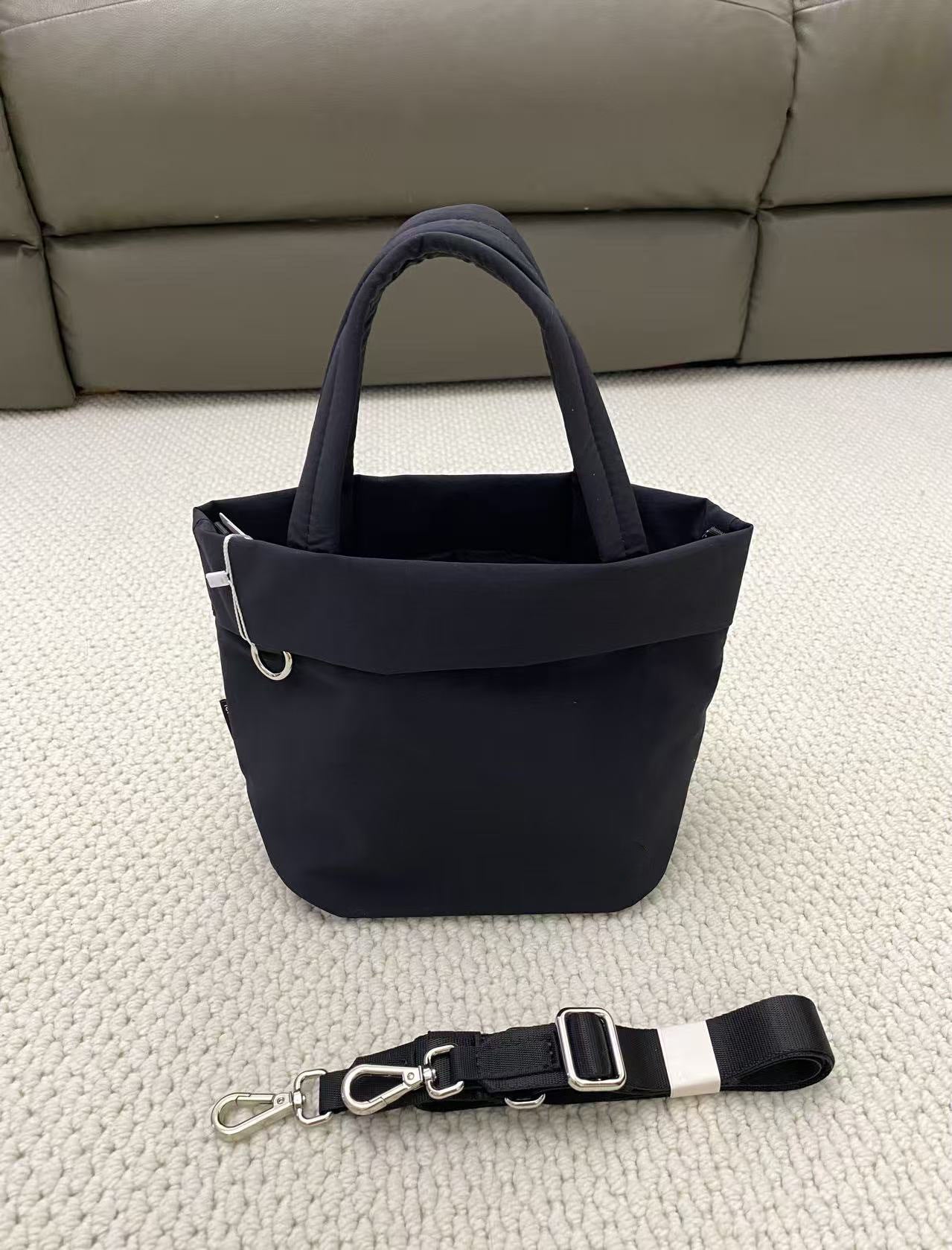 Classic Women's Road Yoga Canvas Lightweight Women's Shoulder Bag