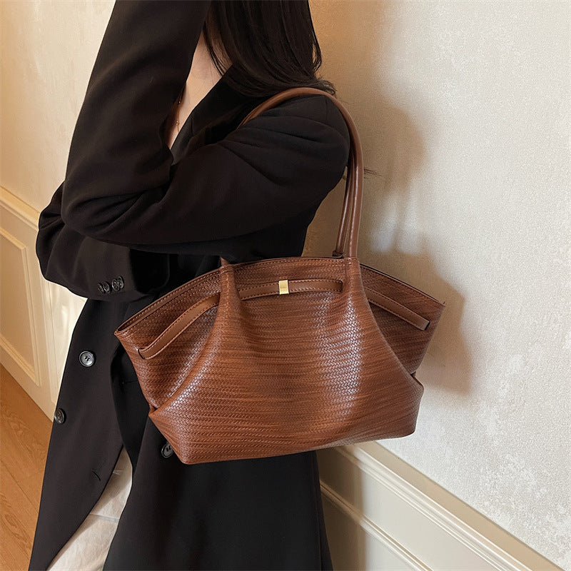 Women's Retro Underarm Fashionable Pleated Cloud Leisure Tote Bag