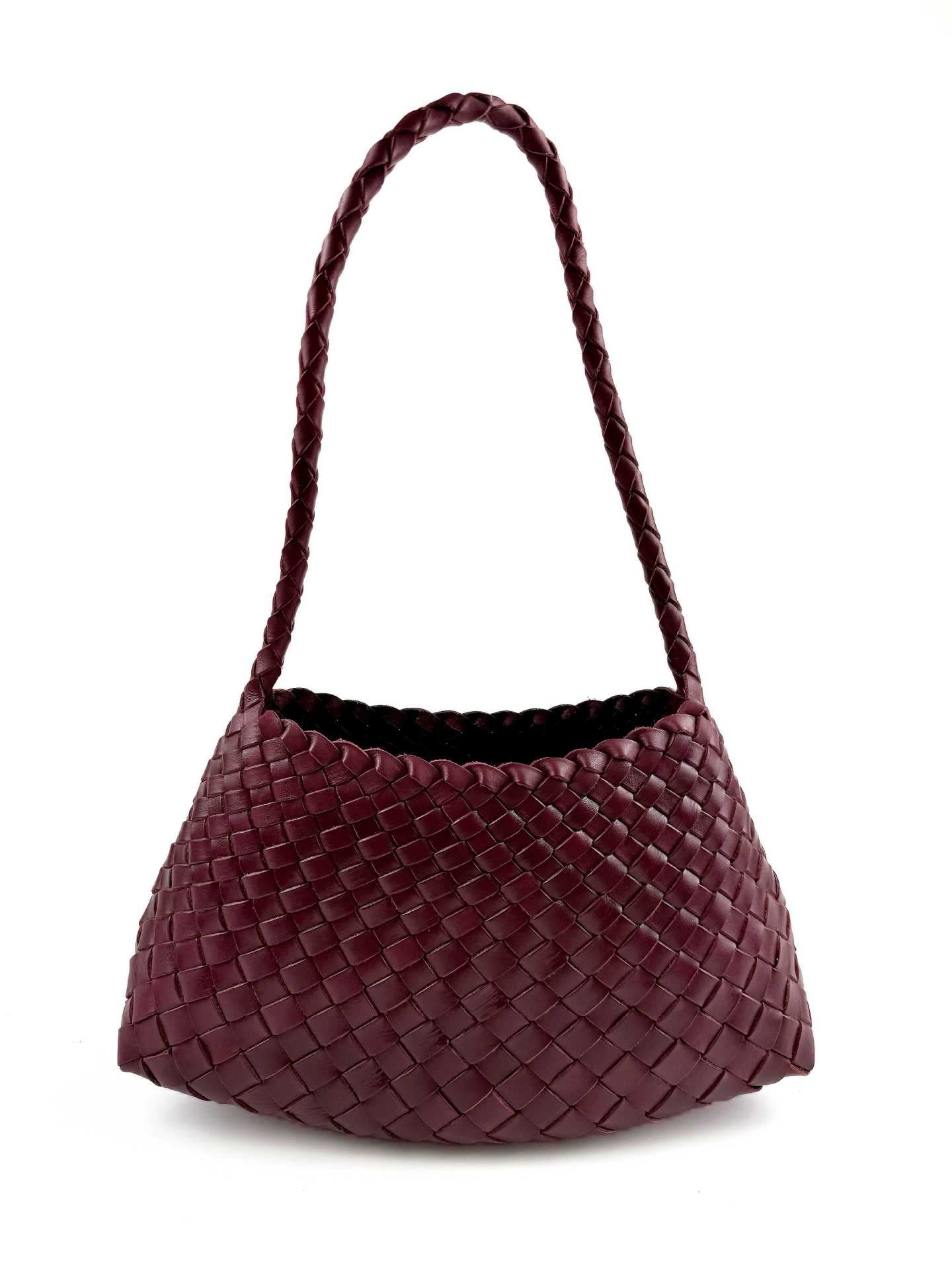 French Woven Vegetable Basket Imported First Layer Cowhide Underarm Bag