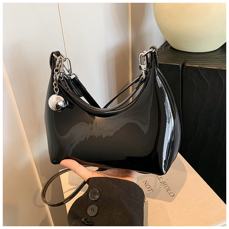Women's French Minority Retro Textured Patent Leather Wine Women's Shoulder Bag