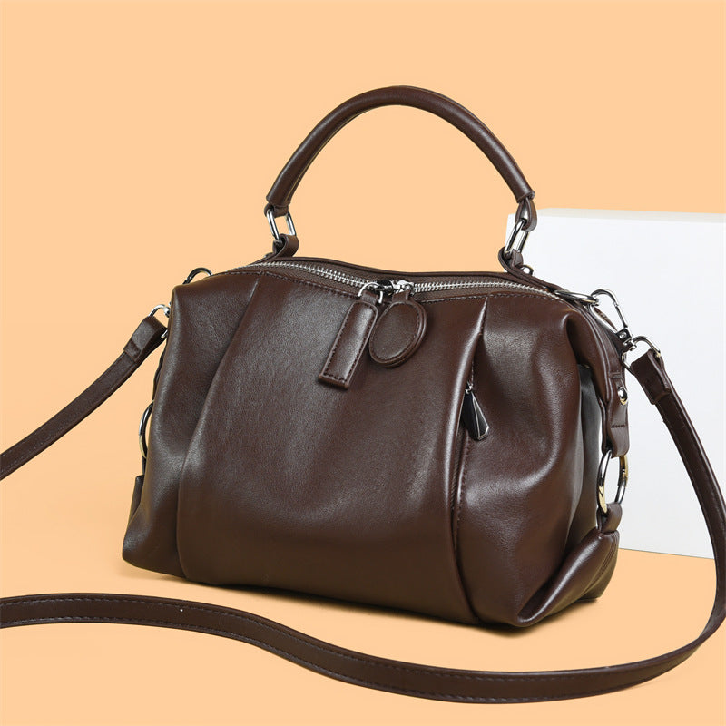 Women's Leather Tactile Feel Soft Fashionable Bright Commuter Pillow Retro Women's Shoulder Bag