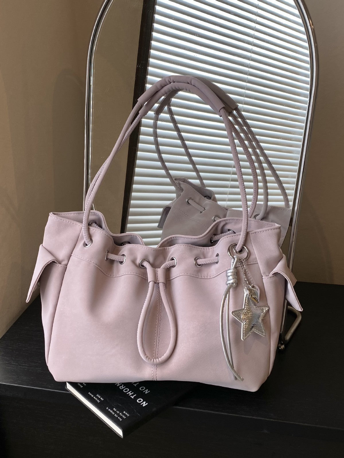 Women's Fashion Matte Texture Large Capacity Spring Light Luxury Minority Shoulder Bags