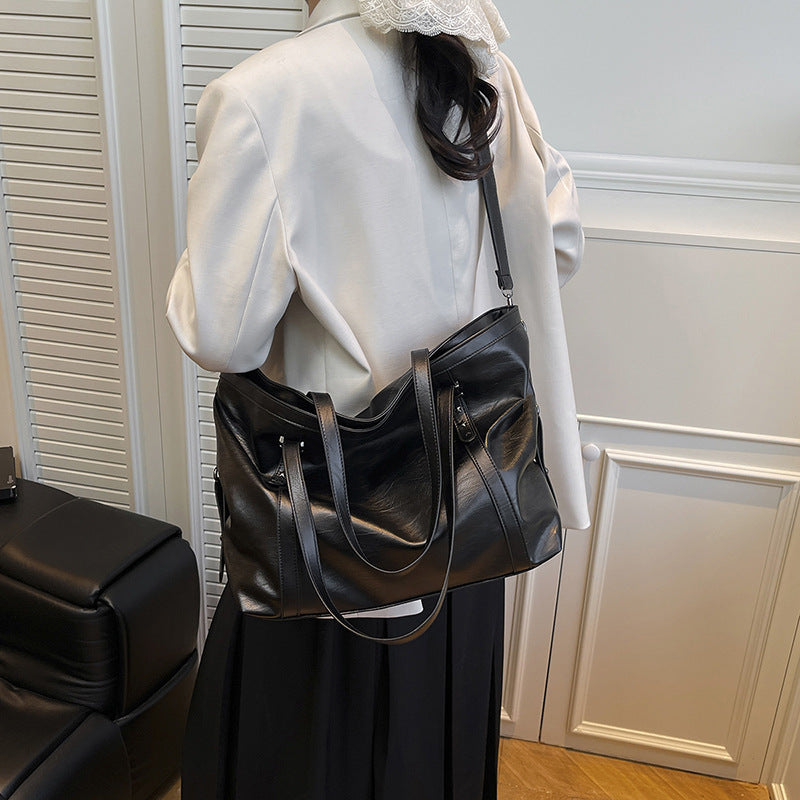 Women's Commute Autumn Tide Large Capacity Soft Leather Tote Bags