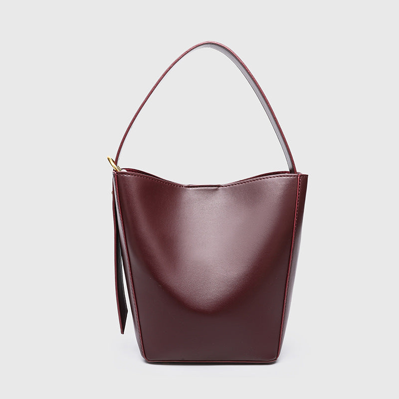 Women's Large Capacity Simple Retro Popular Bucket Bag