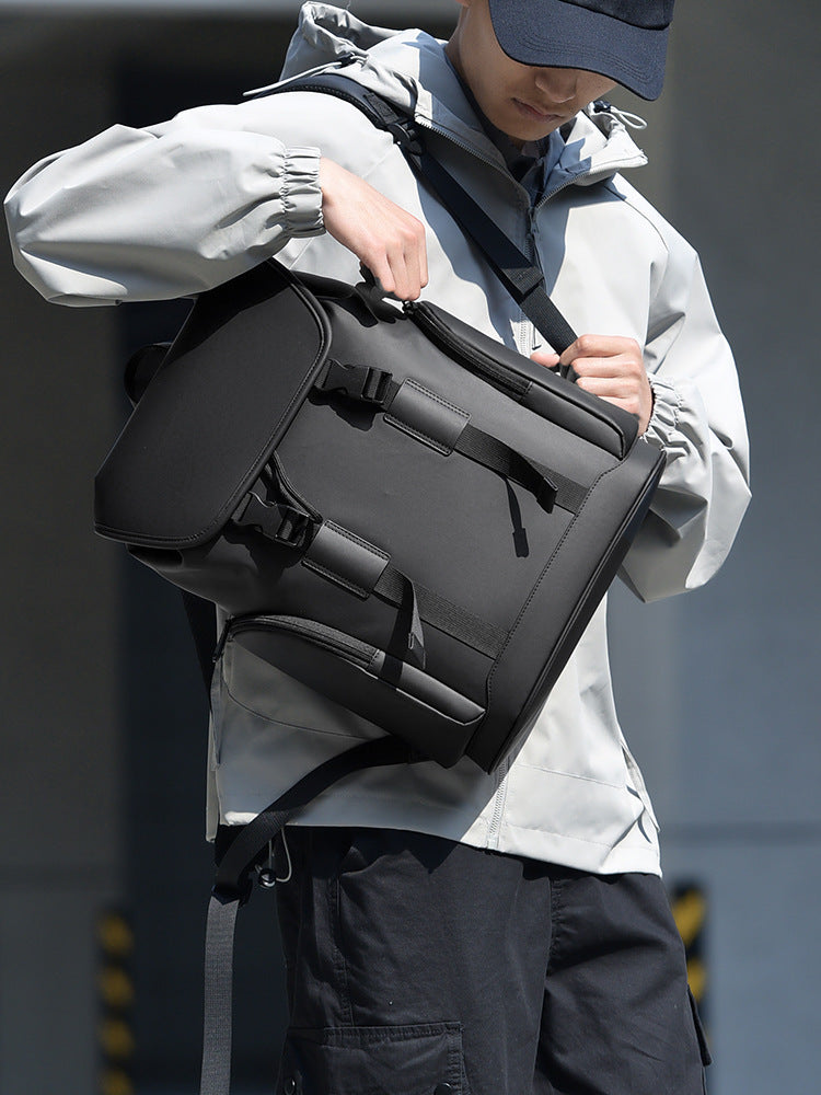 Men's Simple Texture Commuter Computer Large Capacity Leisure Backpack