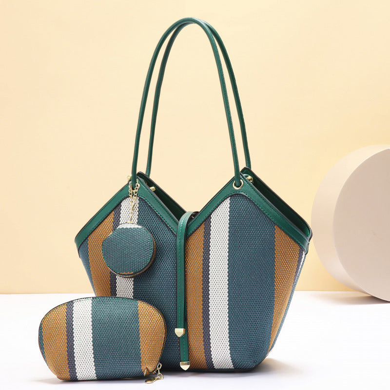 Women's Large Capacity Fashion Trend Atmosphere Shoulder Bags