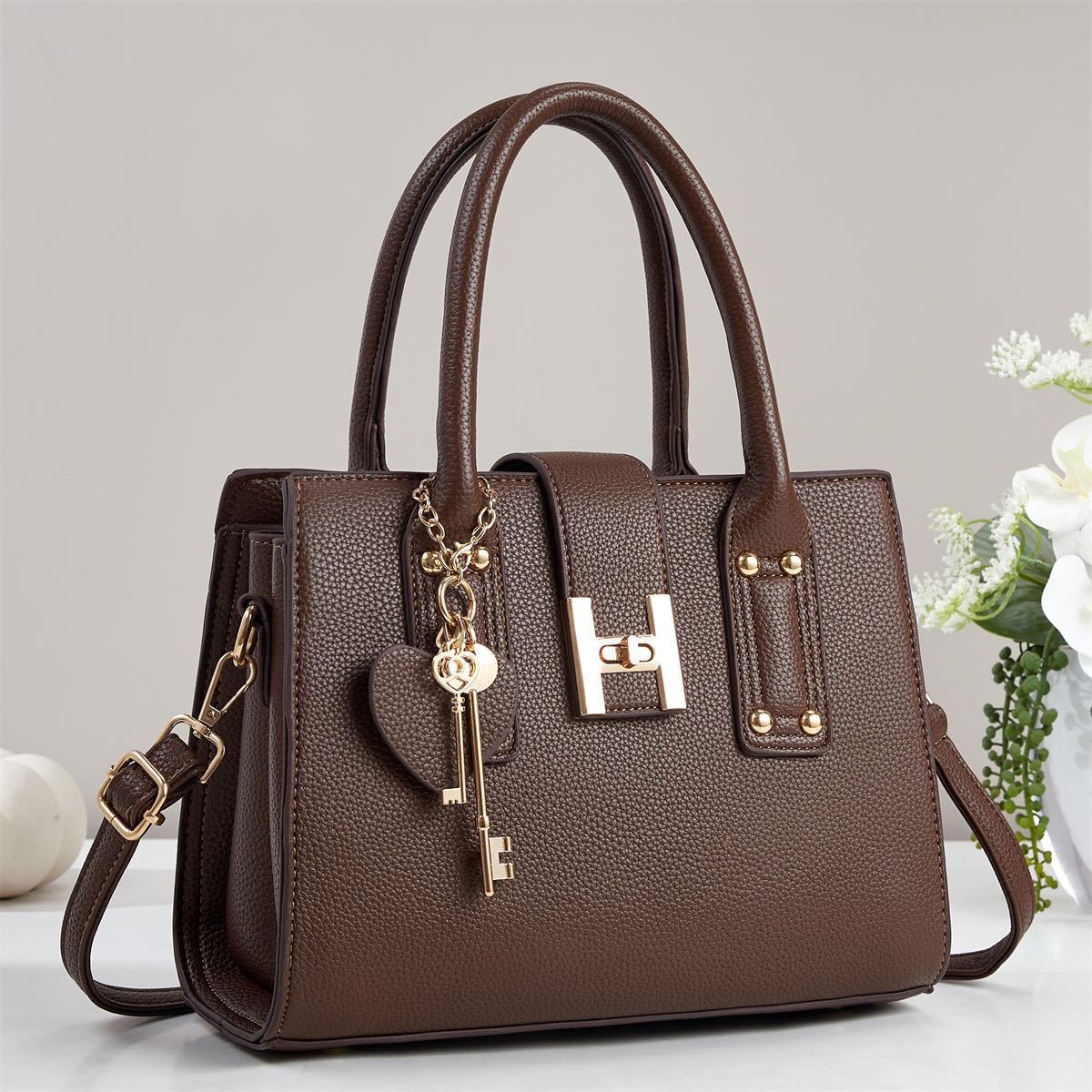 Women's Korean Fashionable Trendy Light Luxury Bags