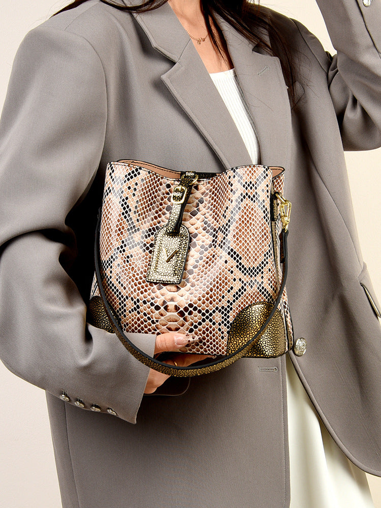 Women's Texture Snake Pattern Light Luxury Minority Bucket Bag