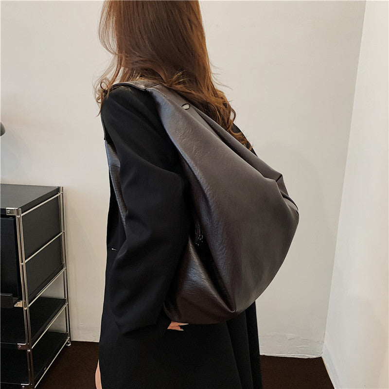 Women's Soft Leather Large Capacity Dumpling Trendy Tote Bag