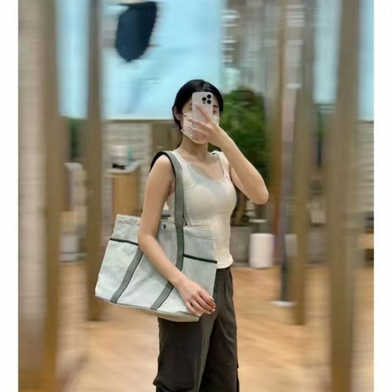 Women's Large Simple Lightweight Yoga Commuter Fitness Tote Bag