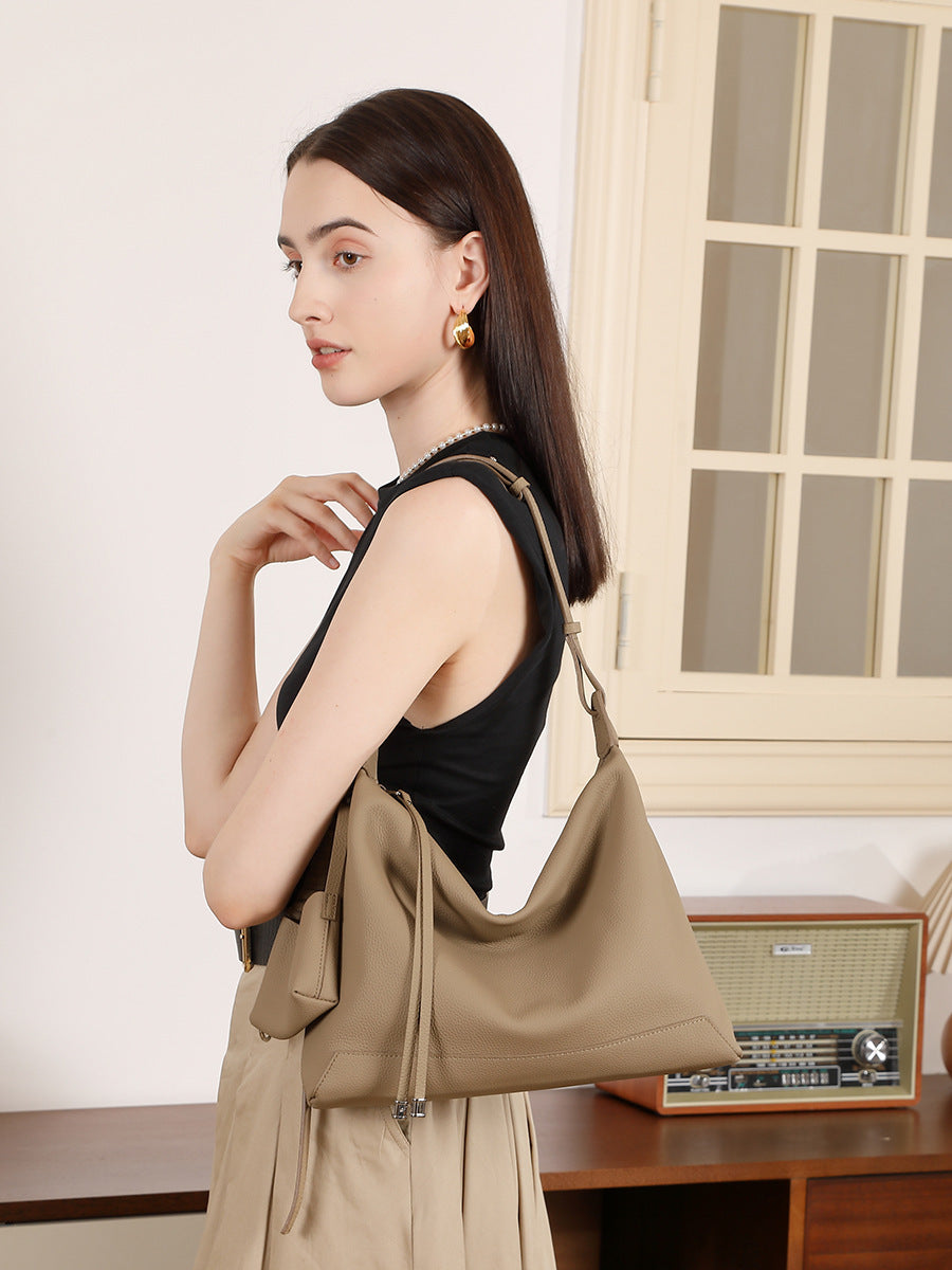 Style Leather Large Capacity Commuter High Women's Shoulder Bag