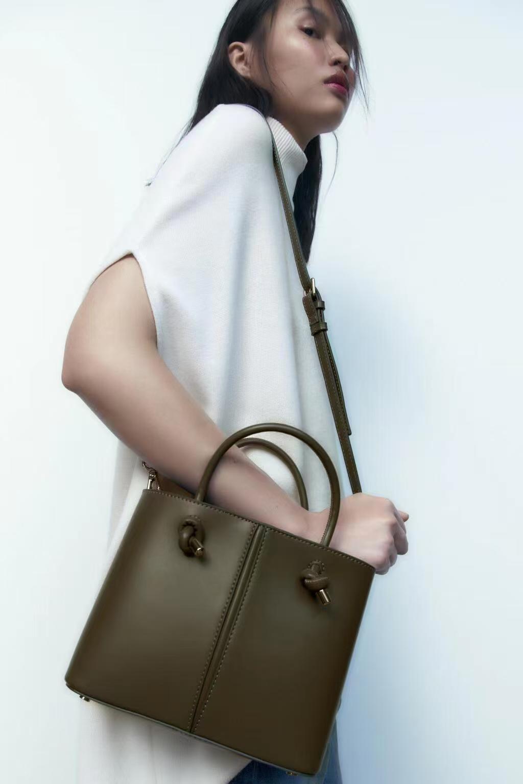 Women's Home Fashion Vintage Knotted Large Capacity Handle