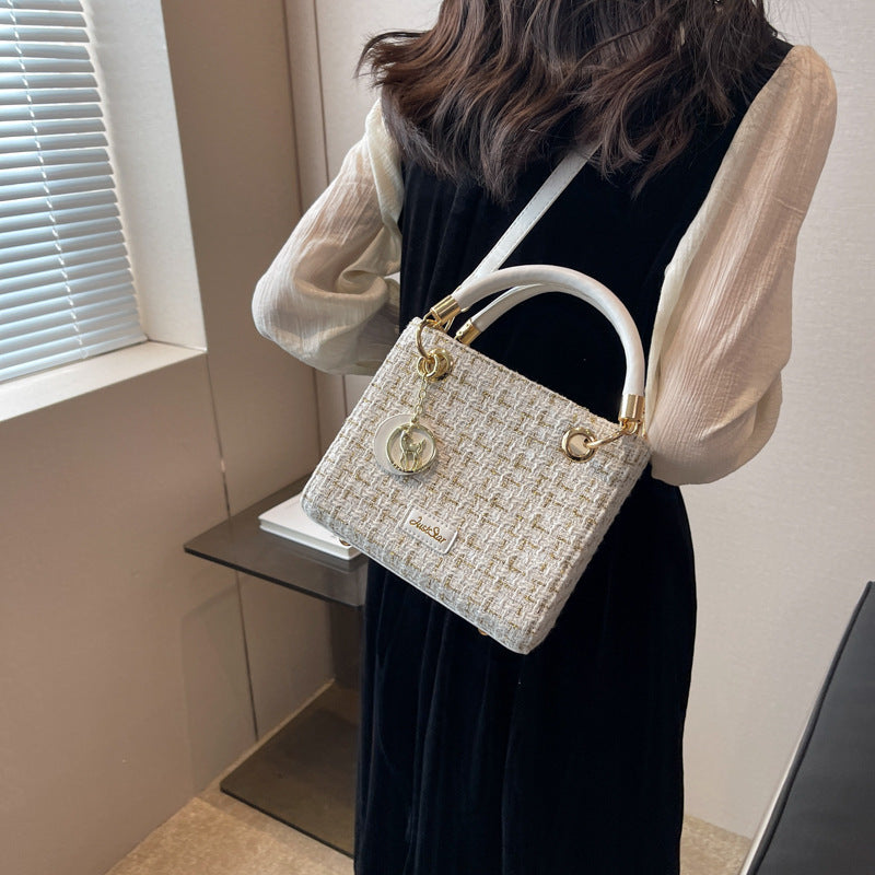 Women's French Texture Good-looking Classic Style Minority Handbags