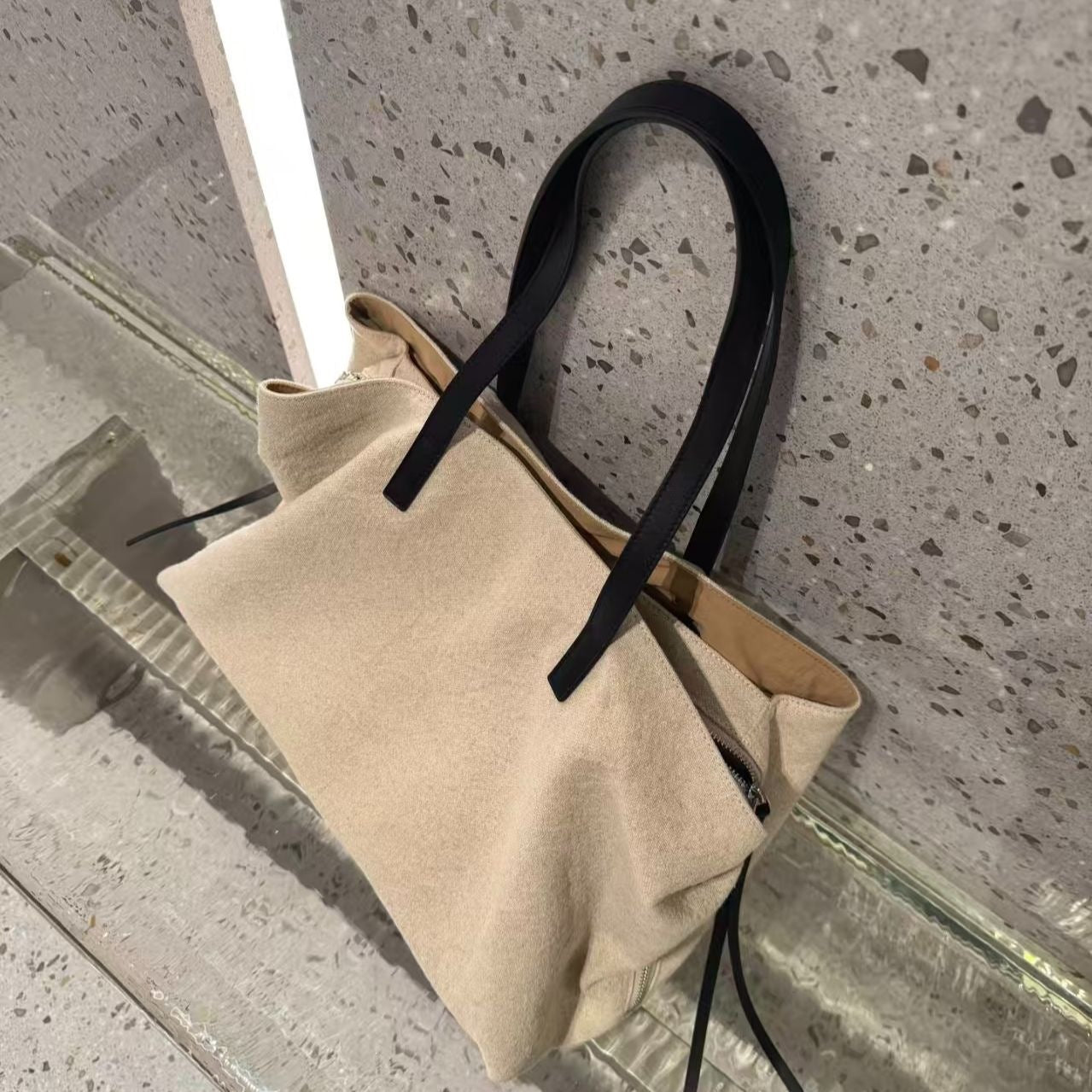 Niche Contrast Color Lightweight Large Capacity Women's Shoulder Bag
