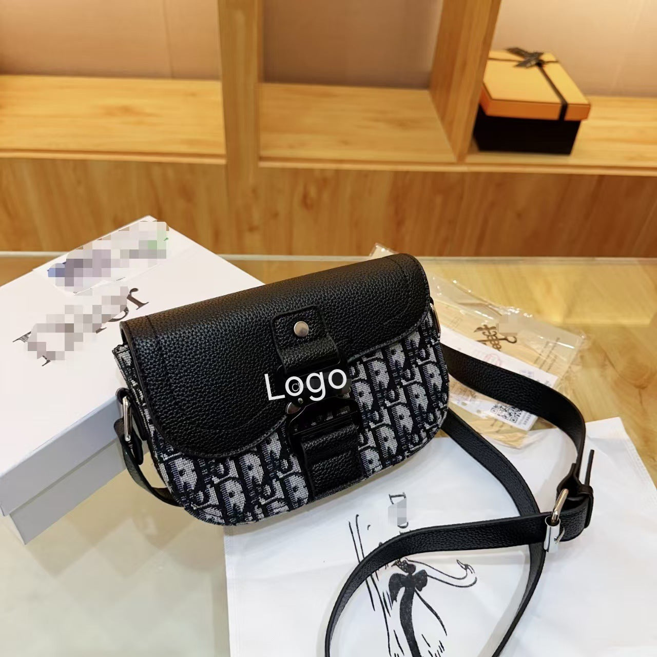 Saddle Niche Temperament Embroidered Letter Unisex Women's Messenger Bag